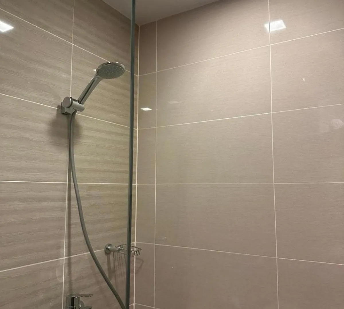 Grand Properties Manilla 0*,  Filippijnen